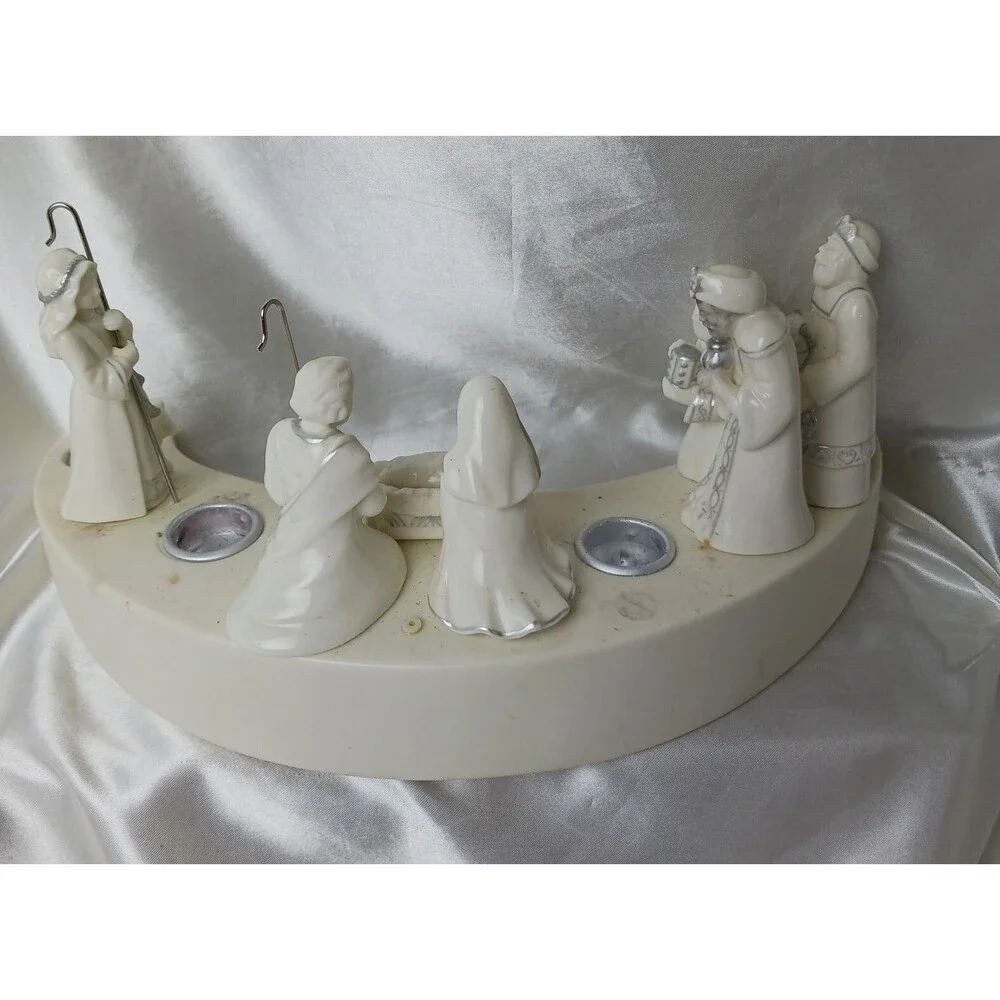 O Come, Emmanuel Nativity 2004 Hallmark Keepsake Advent ~ Candle Holder ~ w/ Box